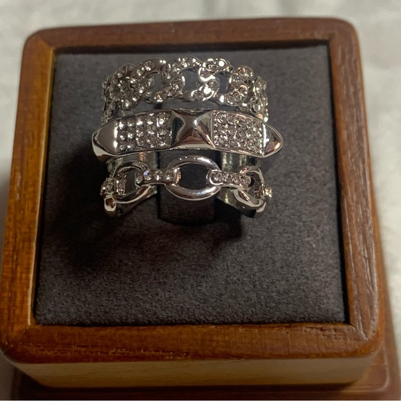 Rhinestones Sparkly 3 in 1 Silver Plate Ring - Picture 4 of 7